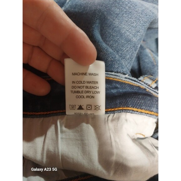 Judy Blue Jeans Straight Fit 11/30 NWT - Picture 10 of 10